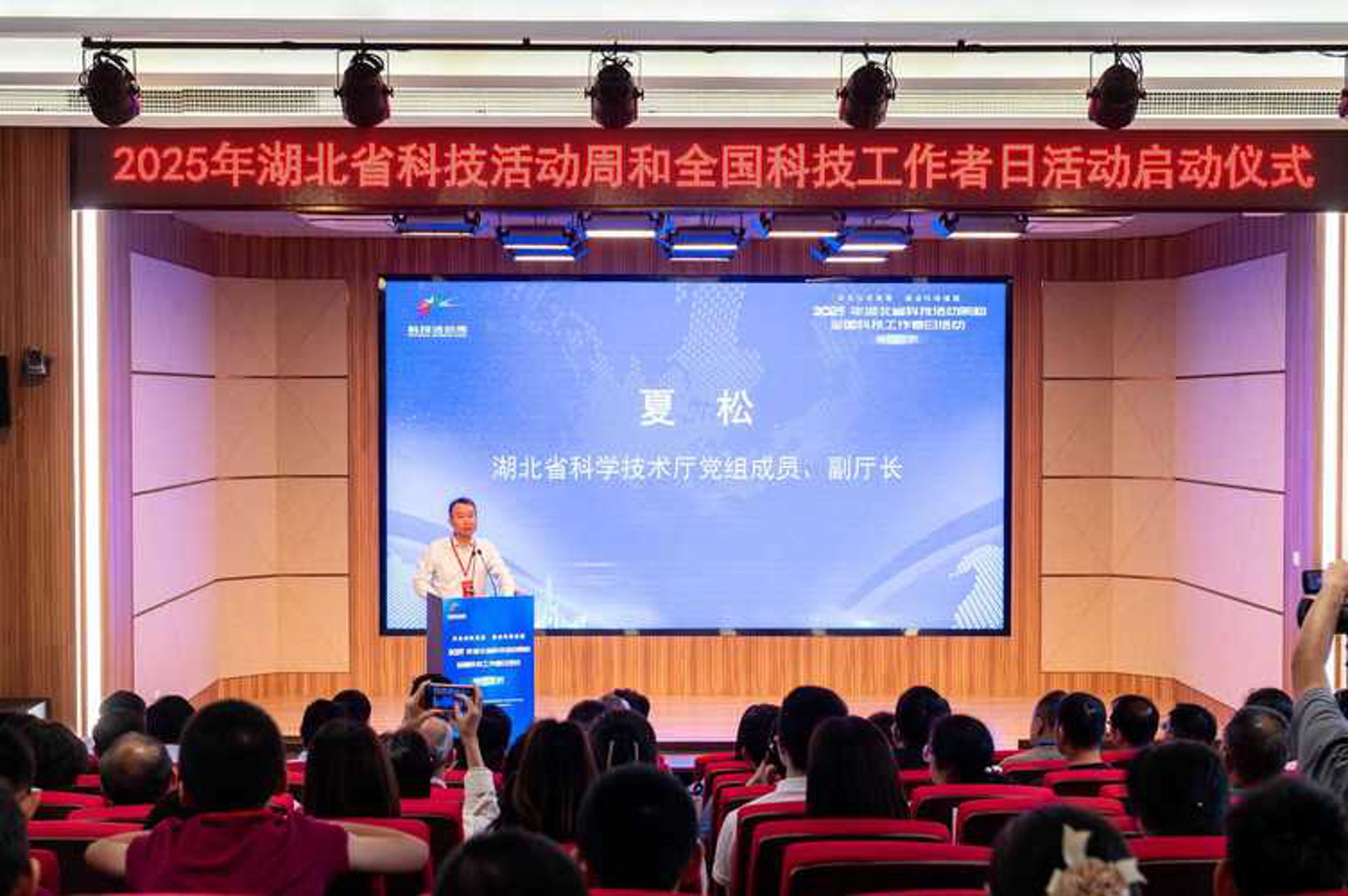 泰安市医药科技:健康之光下的创新与突破